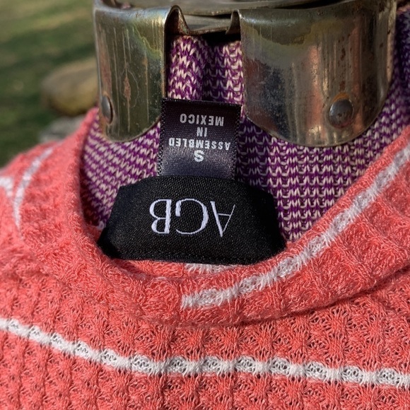 AGB NWT cold shoulder long sleeve waffle mock neck spring coral & white stripe - Picture 7 of 9